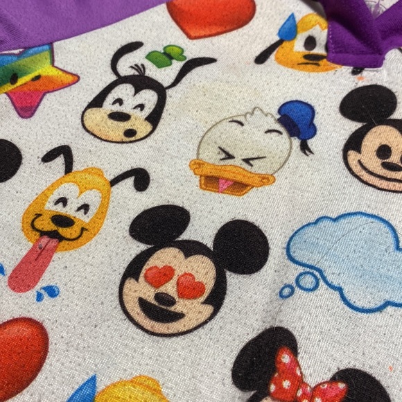Disney Emoji Night Gown - Picture 4 of 6
